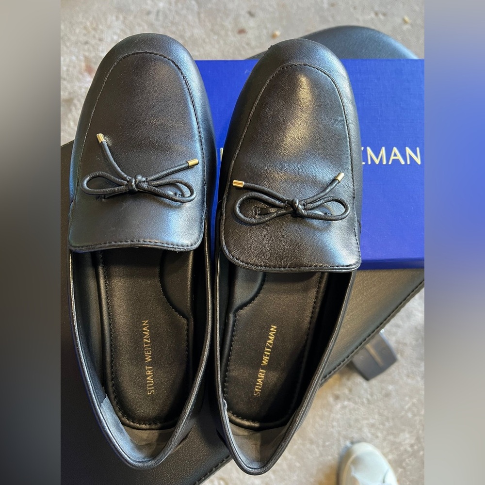 Stuart Wietzman black ballerina flats never worn